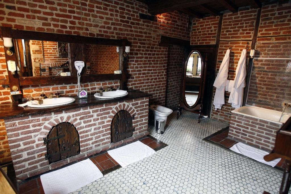 Auberge Du Bon Fermier 발랑시엔 객실 사진
